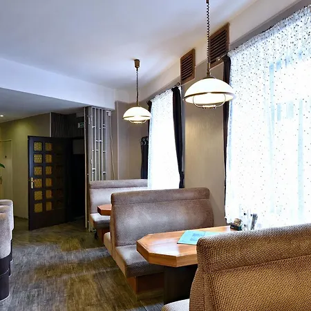 Auberge de jeunesse Metro *